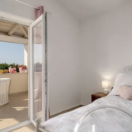 Traumhafte Mit Meerblick, Privatpool, Babybett, Bbq-bereich, Waschmaschine Kaštelir