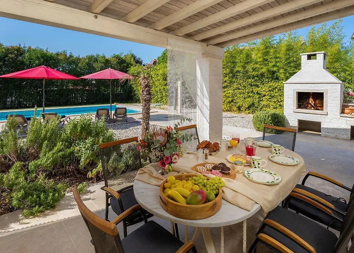 Traumhafte Mit Meerblick, Privatpool, Babybett, Bbq-bereich, Waschmaschine