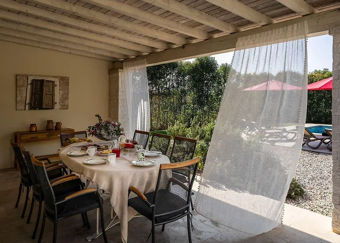 Vikendica Traumhafte Mit Meerblick, Privatpool, Babybett, Bbq-bereich, Waschmaschine *